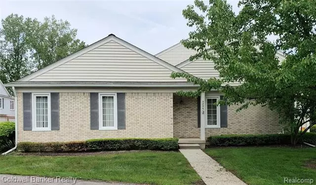 37461 STONEGATE CIR, Clinton Twp, MI 48036