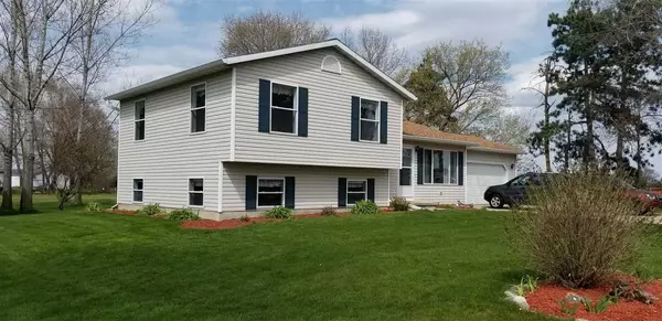 223 Lois Lane, Arena, WI 53503