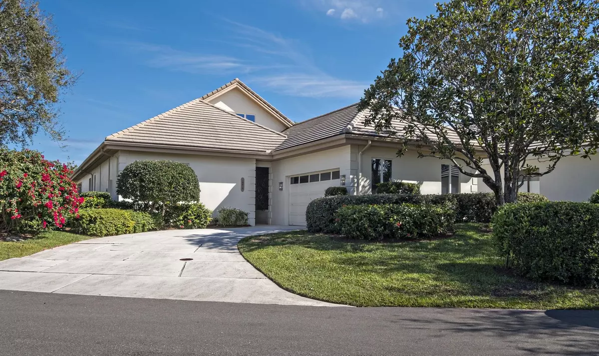 Tequesta, FL 33469,18515 SE Prestwick LN