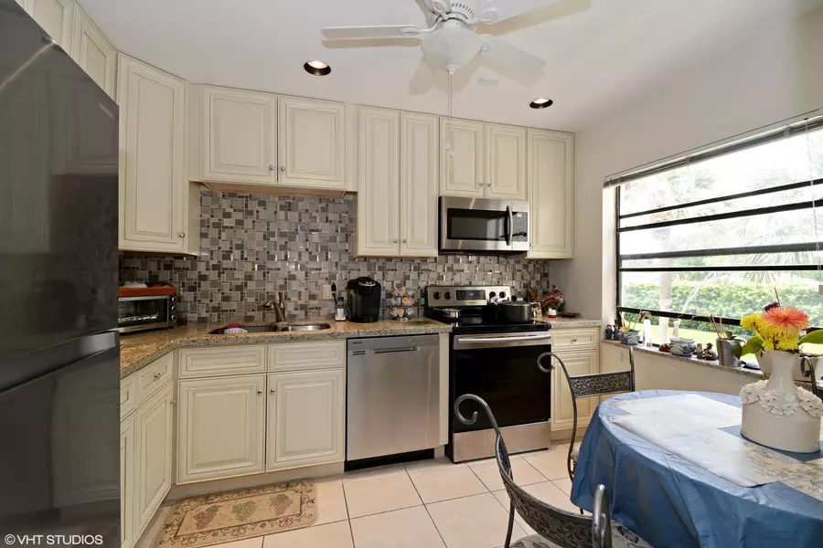 21803 Arriba Real 13-D, Boca Raton, FL 33433