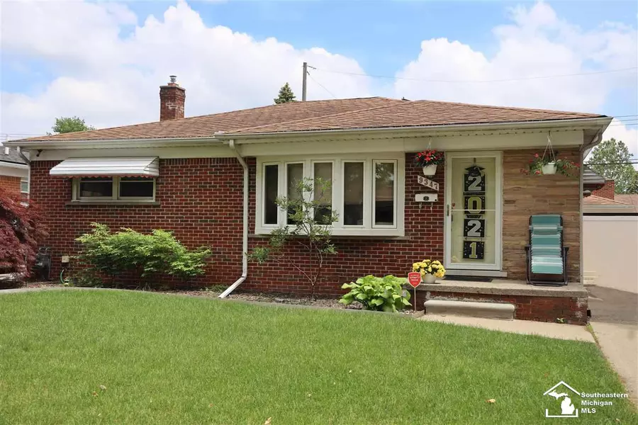 9347 VINE, Allen Park, MI 48101