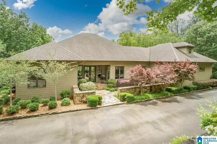 4627 DOLLY RIDGE ROAD, Vestavia Hills, AL 35243