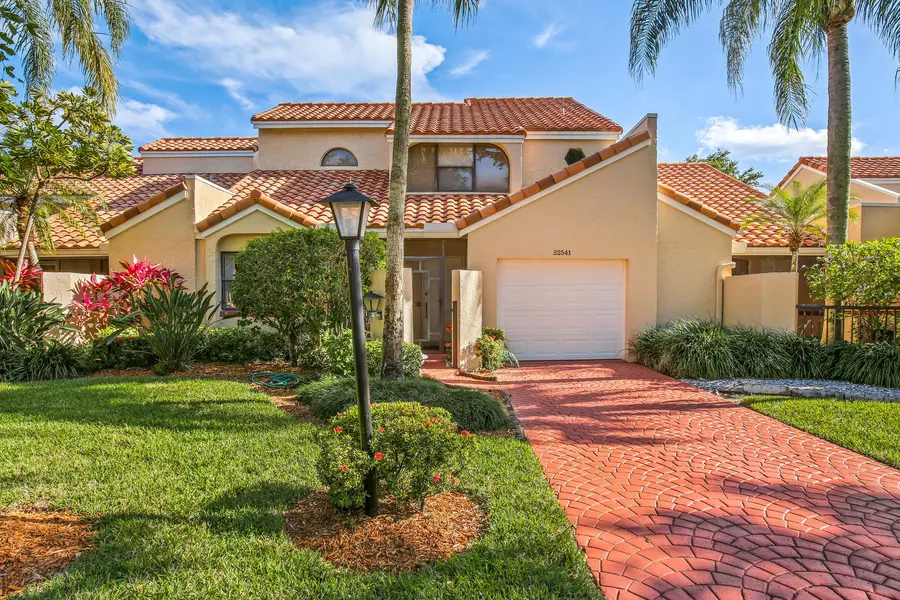 22541 Meridiana DR, Boca Raton, FL 33433