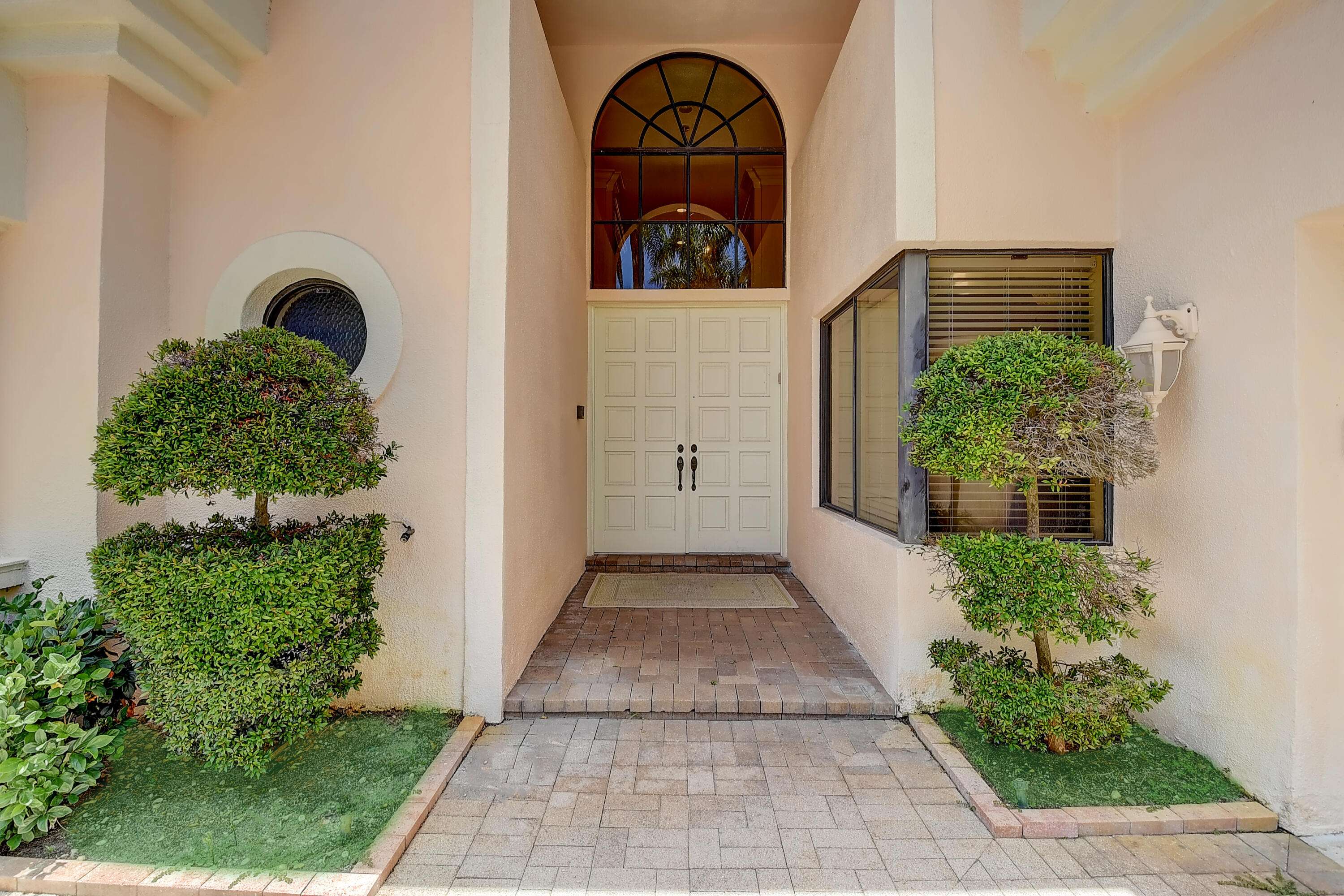 Boca Raton, FL 33496,7316 Gateside DR