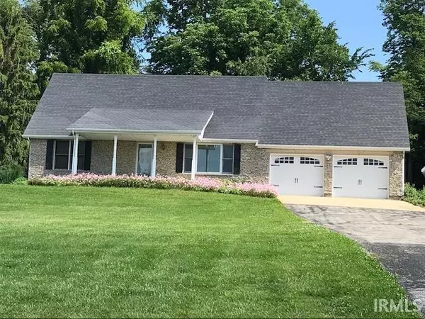 3441 Hillside Court, Spencer, IN 47460-7441