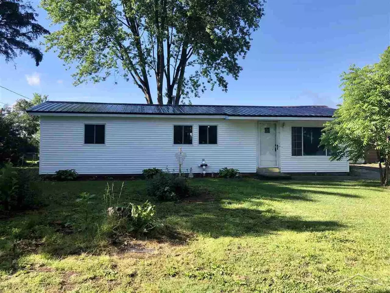 5698 McGrandy, Bridgeport, MI 48722