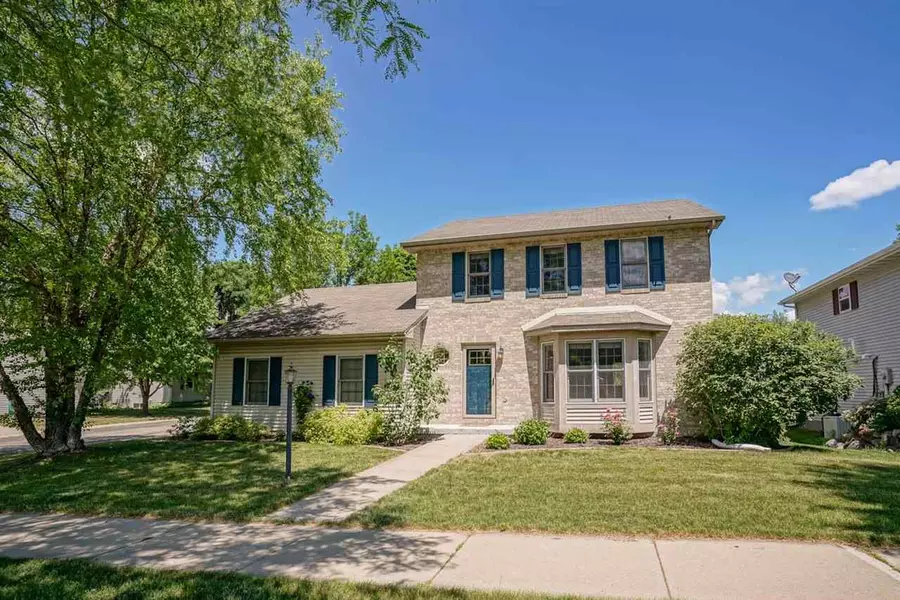 6402 Pizarro Cir, Madison, WI 53719