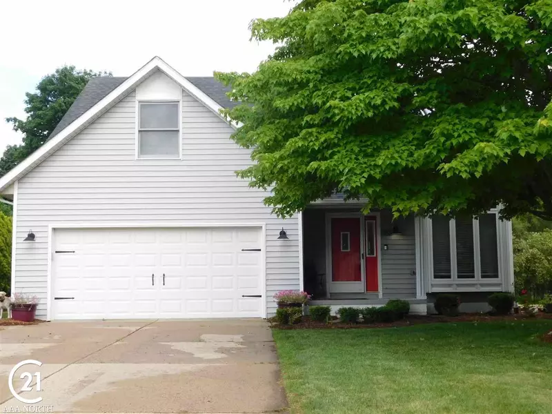 5063 June Drive, Almont, MI 48003