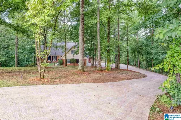 Vestavia Hills, AL 35243,3912 RIVER VIEW DRIVE