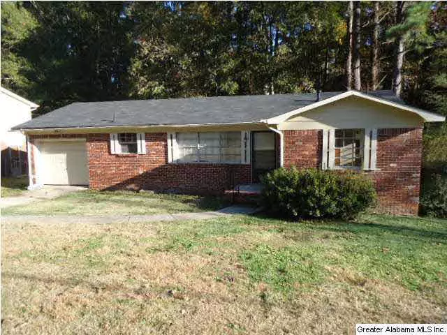 5261 BEACON DR, Irondale, AL 35210