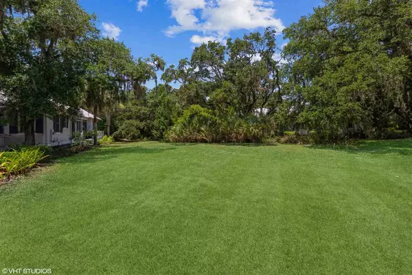 937 Deer Hammock Cir, St Augustine, FL 32080