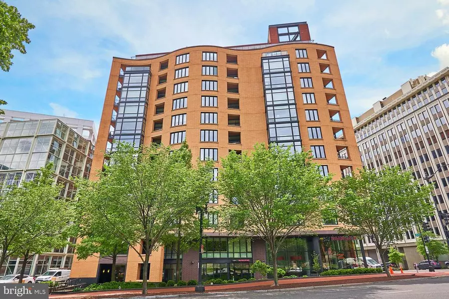 1010 MASSACHUSETTS AVE NW #811, Washington, DC 20001