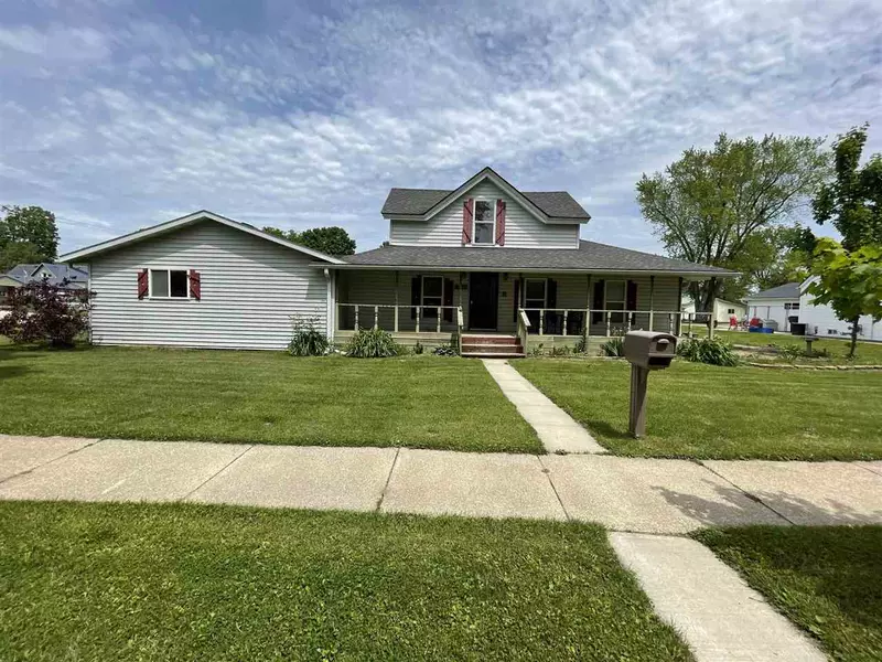 301 Superior St, Boscobel, WI 53805