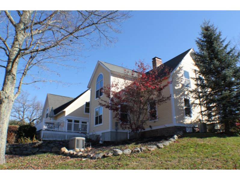 155 Bow Bog RD, Bow, NH 03304