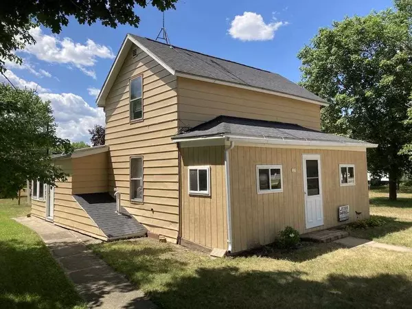 227 N Ohio St, Muscoda, WI 53573