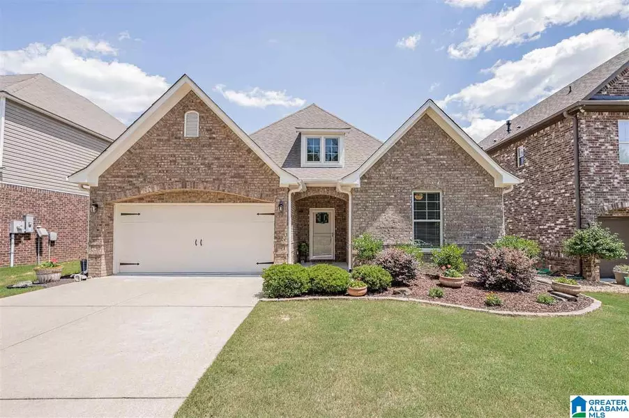 455 GLEN CROSS COVE, Trussville, AL 35173