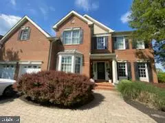 43272 AUGUSTINE PL, Ashburn, VA 20147