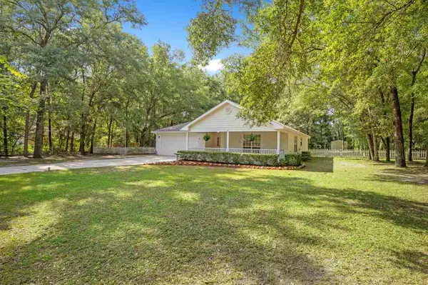 65 Mulberry Circle, Crawfordville, FL 32327