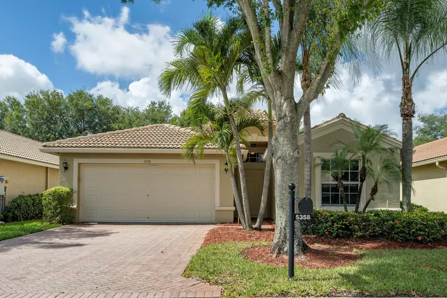 5358 Vernio LN, Boynton Beach, FL 33437