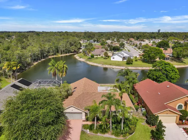 Lake Worth, FL 33467,3652 Cypress Wood CT