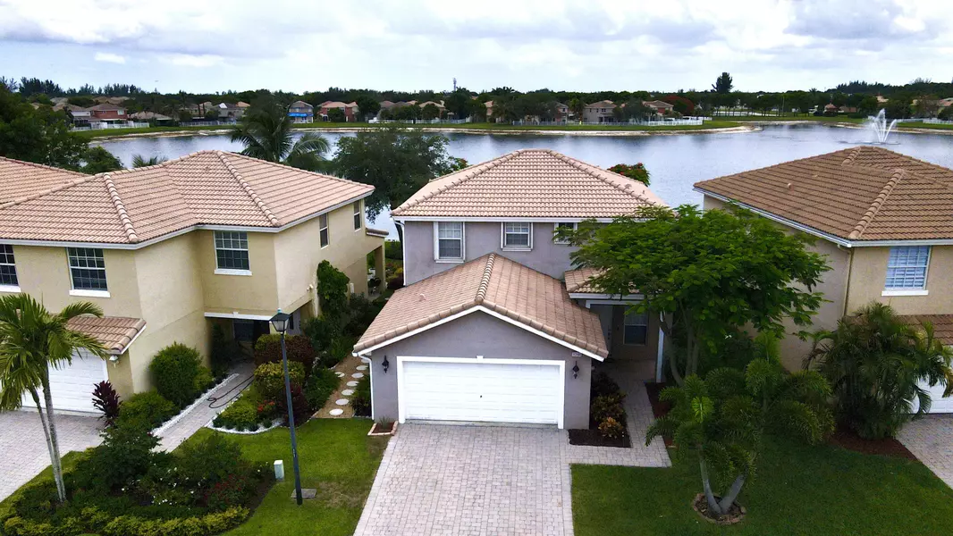 3344 Turtle CV, West Palm Beach, FL 33411