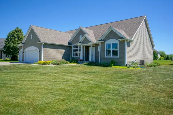 Oconomowoc, WI 53066,W349N5830 Sunflower Ct