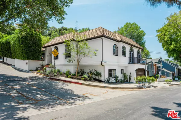 11674 Sunshine Ter, Studio City, CA 91604