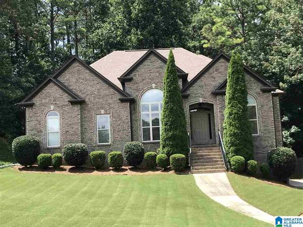 35 CRESTVIEW WAY, Trussville, AL 35173