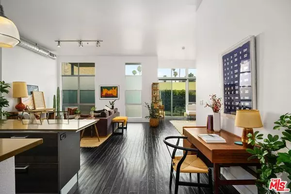 13320 BEACH AVE #101, Marina Del Rey, CA 90292