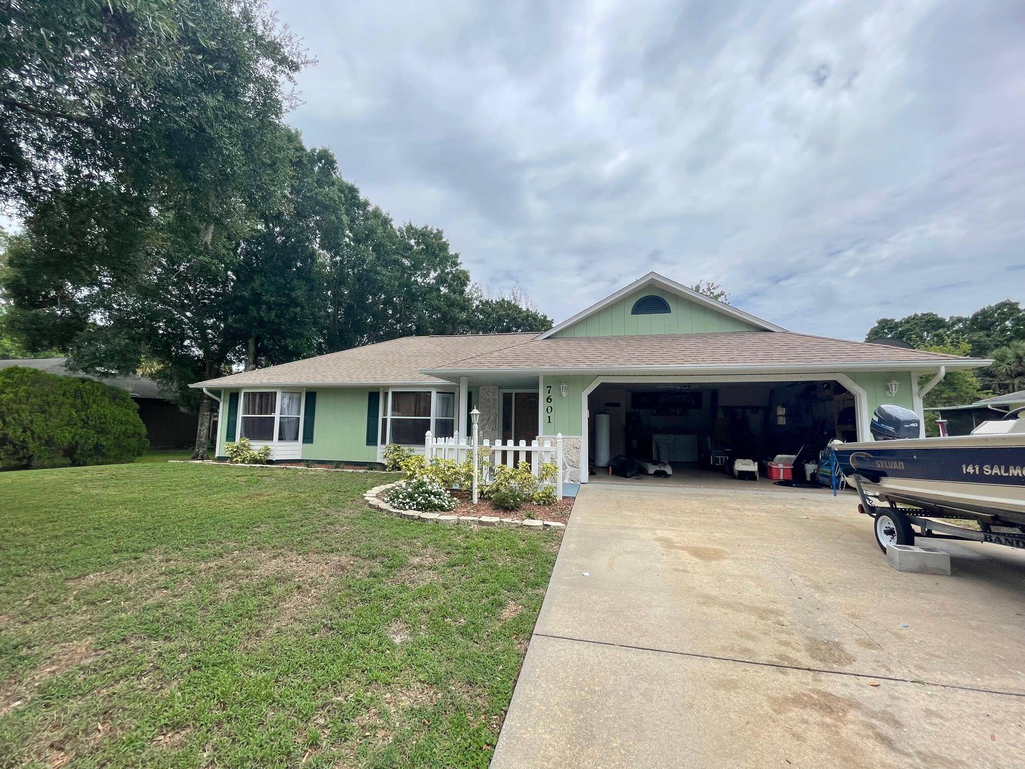 7601 Lakeland BLVD, Fort Pierce, FL 34951