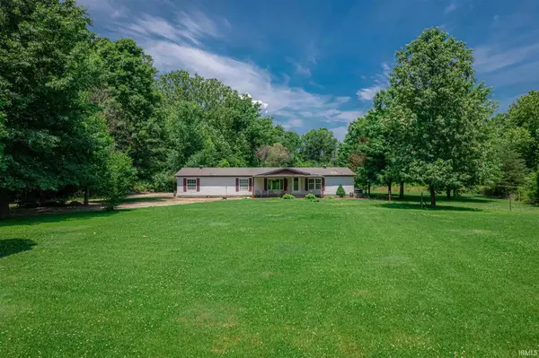 10588 Ditney Hill Road, Elberfeld, IN 47613-9159