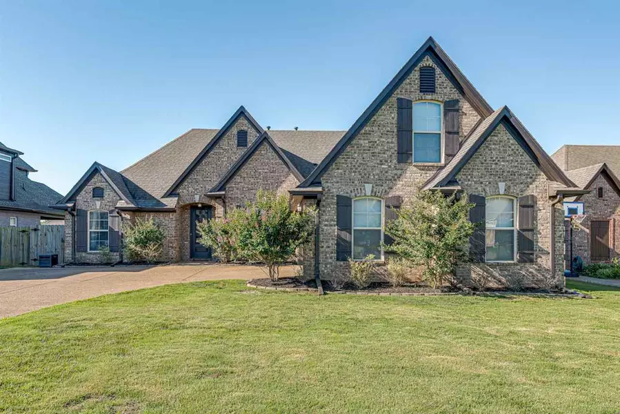 45 FAIR VIEW CV, Oakland, TN 38060