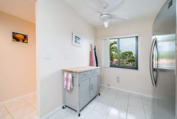 Delray Beach, FL 33484,6149 Pointe Regal CIR 208