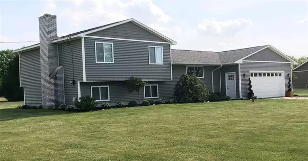 10744 Henderson Road,  Corunna,  MI 48817