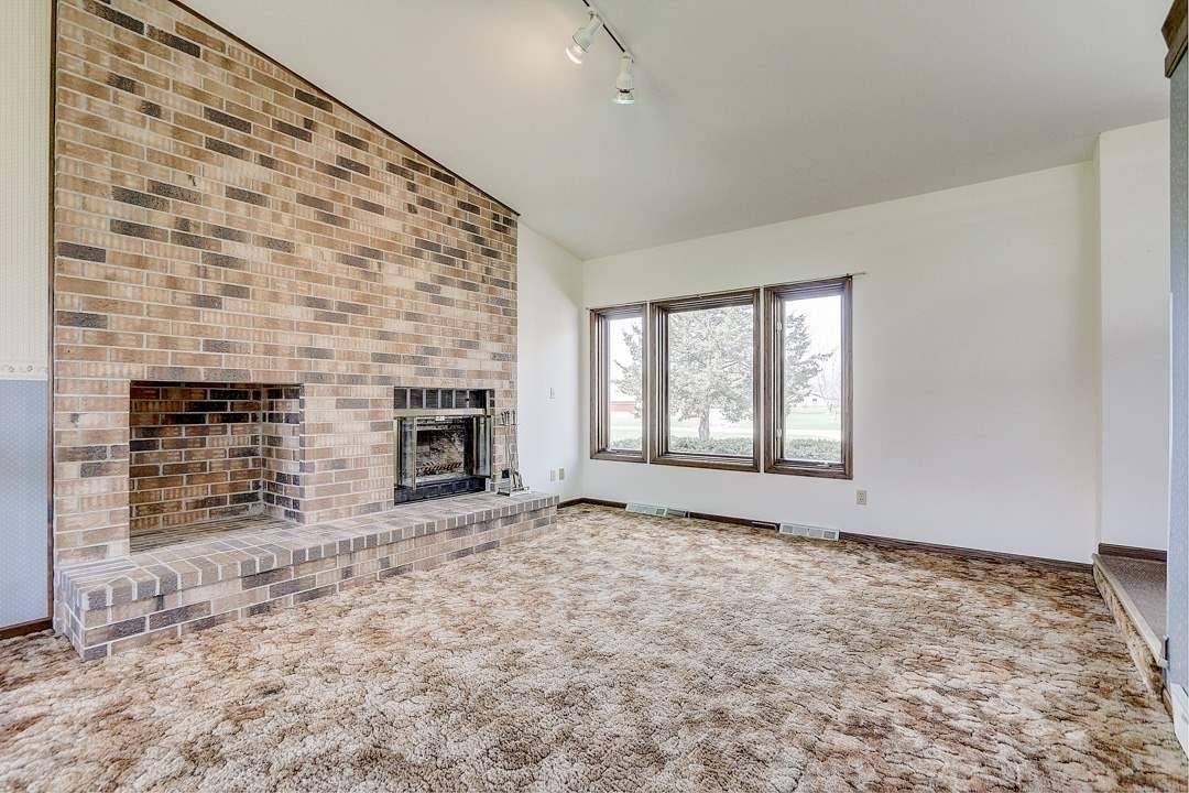 Oconomowoc, WI 53066,N59W35645 Surrey Dr