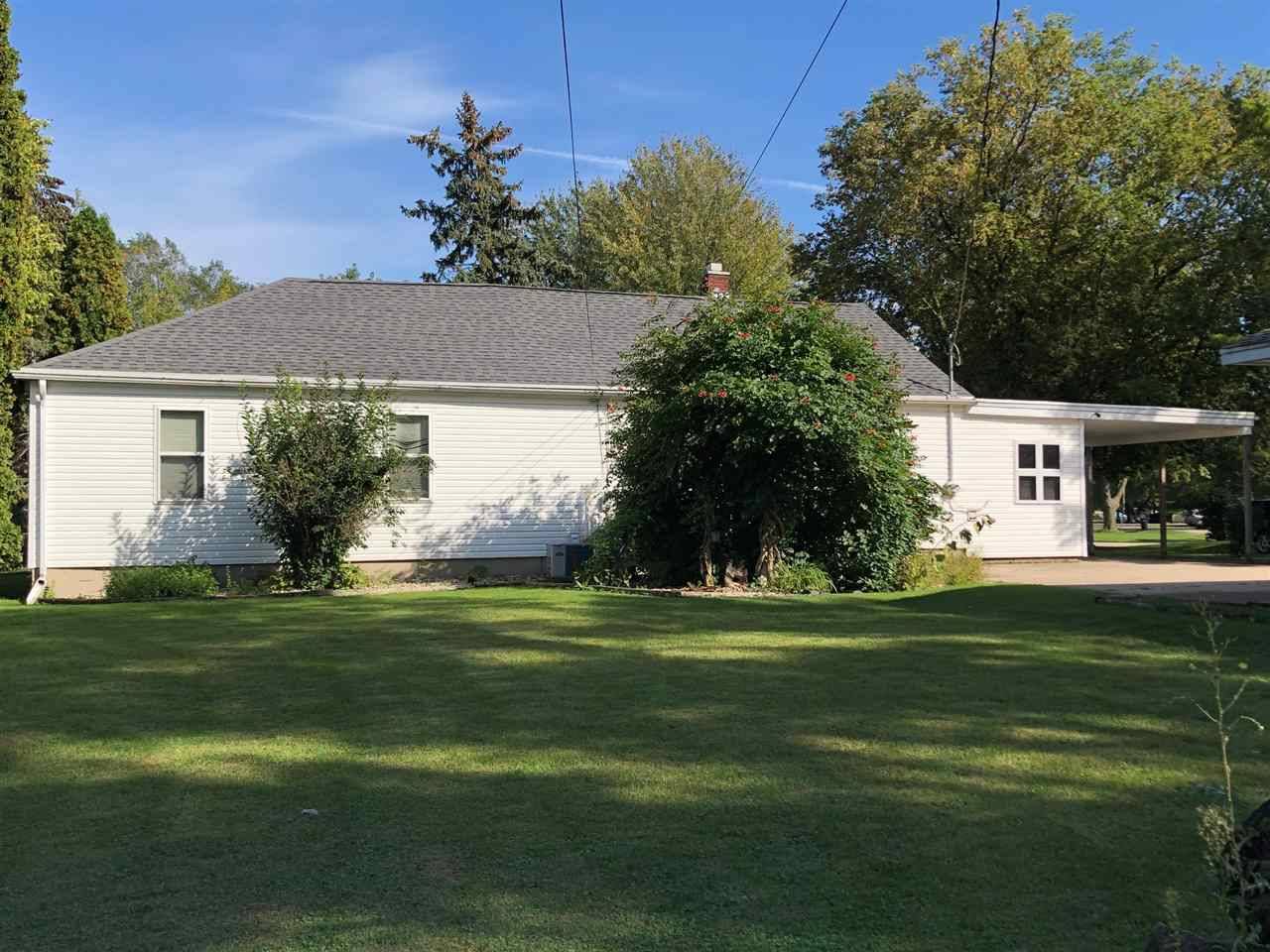 Menasha, WI 54952,1134 Mayer St