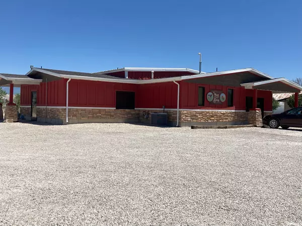 350 N MAIN ST,  Centerfield,  UT 84622