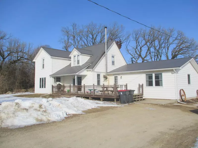 W946 County Road E, Brodhead, WI 53520