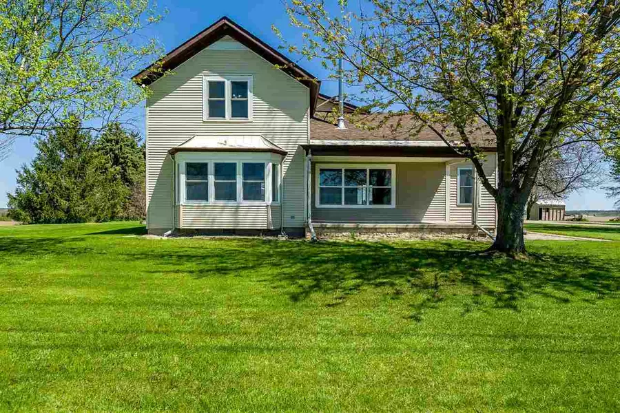 13224 W Hwy 81, Brodhead, WI 53520