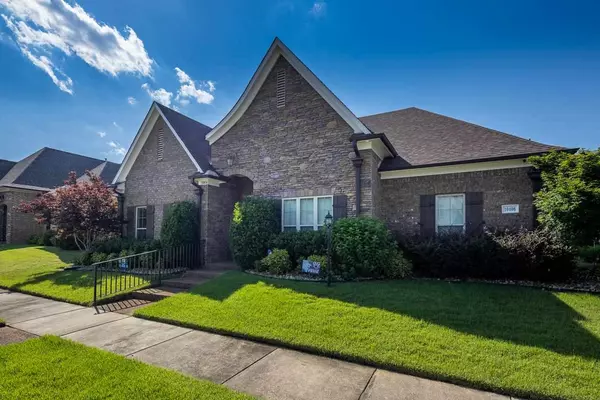 Lakeland, TN 38002,10406 LOBLOLLY VIEW LN