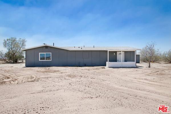 3224 Shadow Mountain Rd, Twentynine Palms, CA 92277