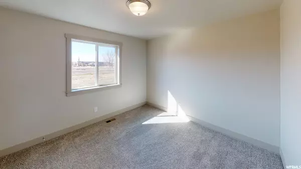 Brigham City, UT 84302,385 N 800 W #23