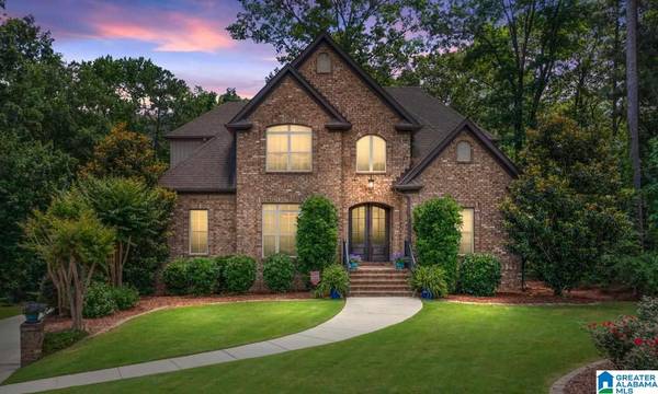 132 WALKING HORSE TRACE, Alabaster, AL 35007