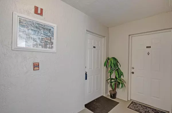 Delray Beach, FL 33484,5936 Morningstar CIR 305