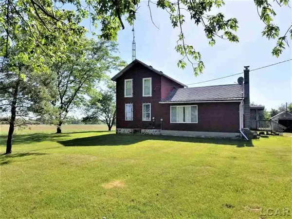 9752 N MORENCI HWY, Morenci, MI 49256