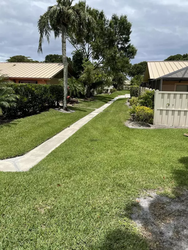 Palm Beach Gardens, FL 33418,5713 Golden Eagle CIR