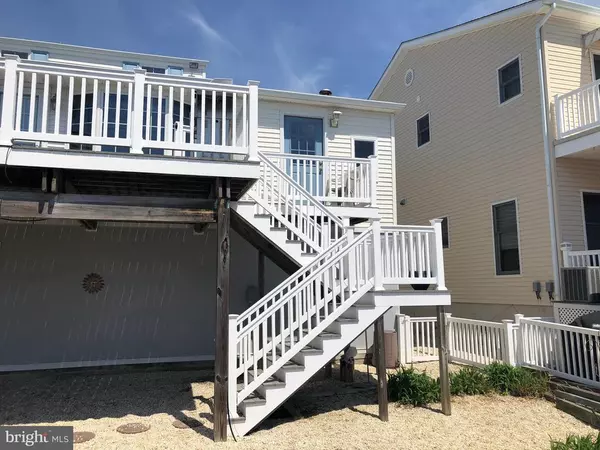 Manahawkin, NJ 08050,33 FRANK DR