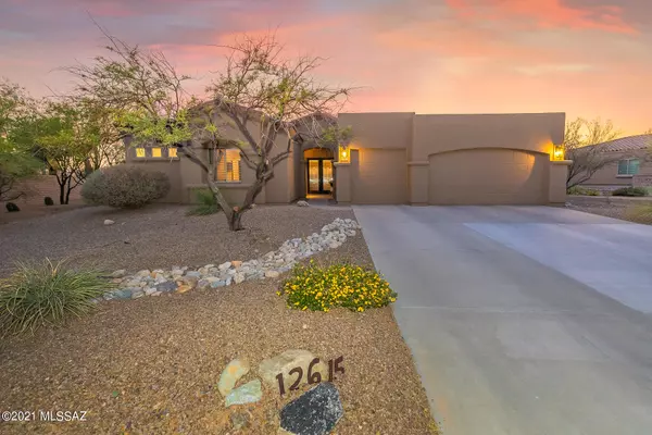 12615 N Red Eagle Drive, Oro Valley, AZ 85755