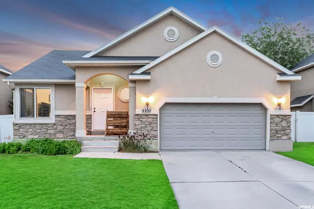 Lehi, UT 84043,2227 N POINTE MEADOW LOOP W