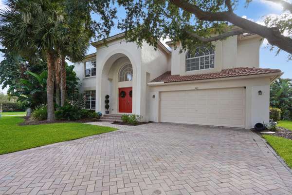 103 Lone Pine LN,  Palm Beach Gardens,  FL 33410